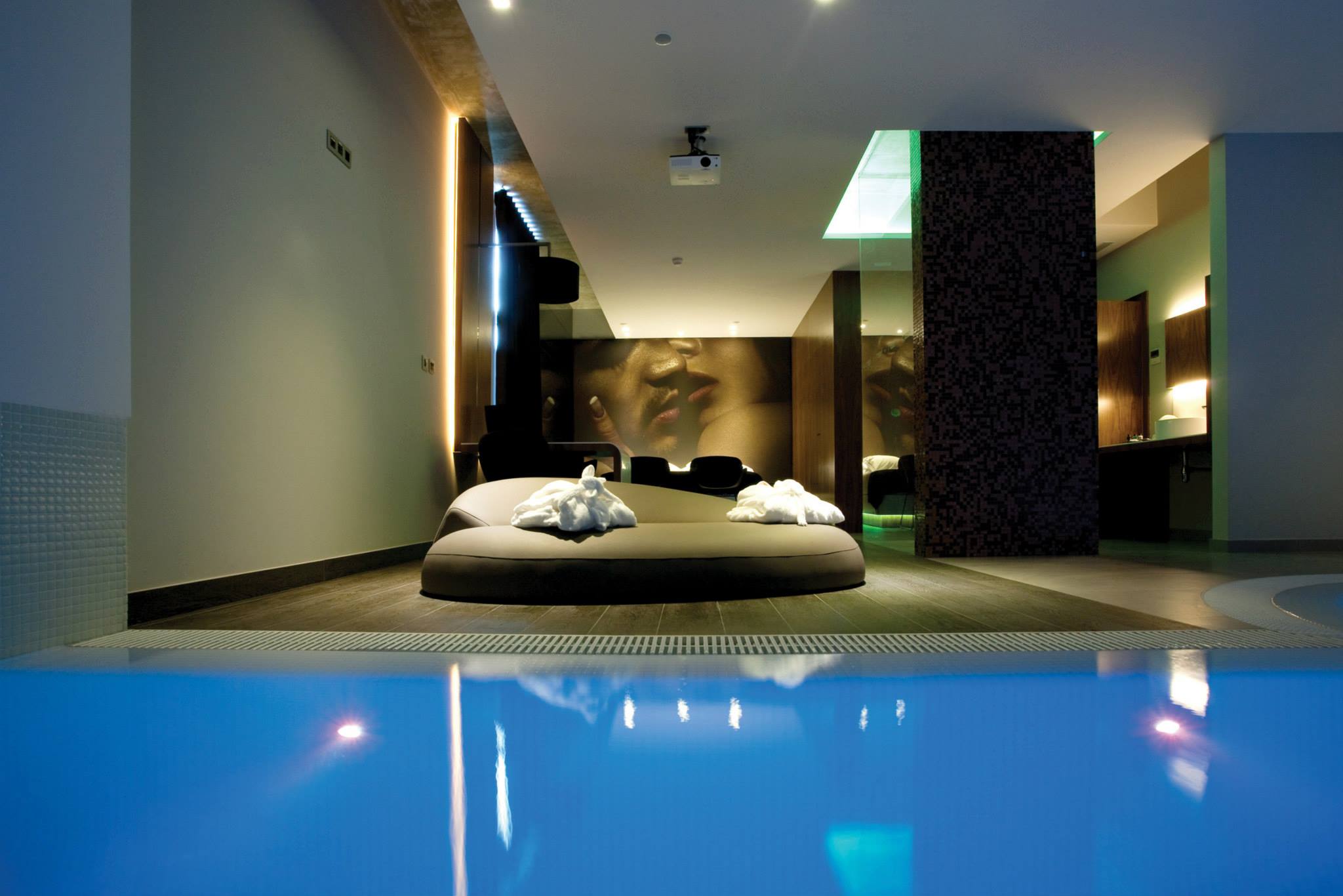 suite piscina 1