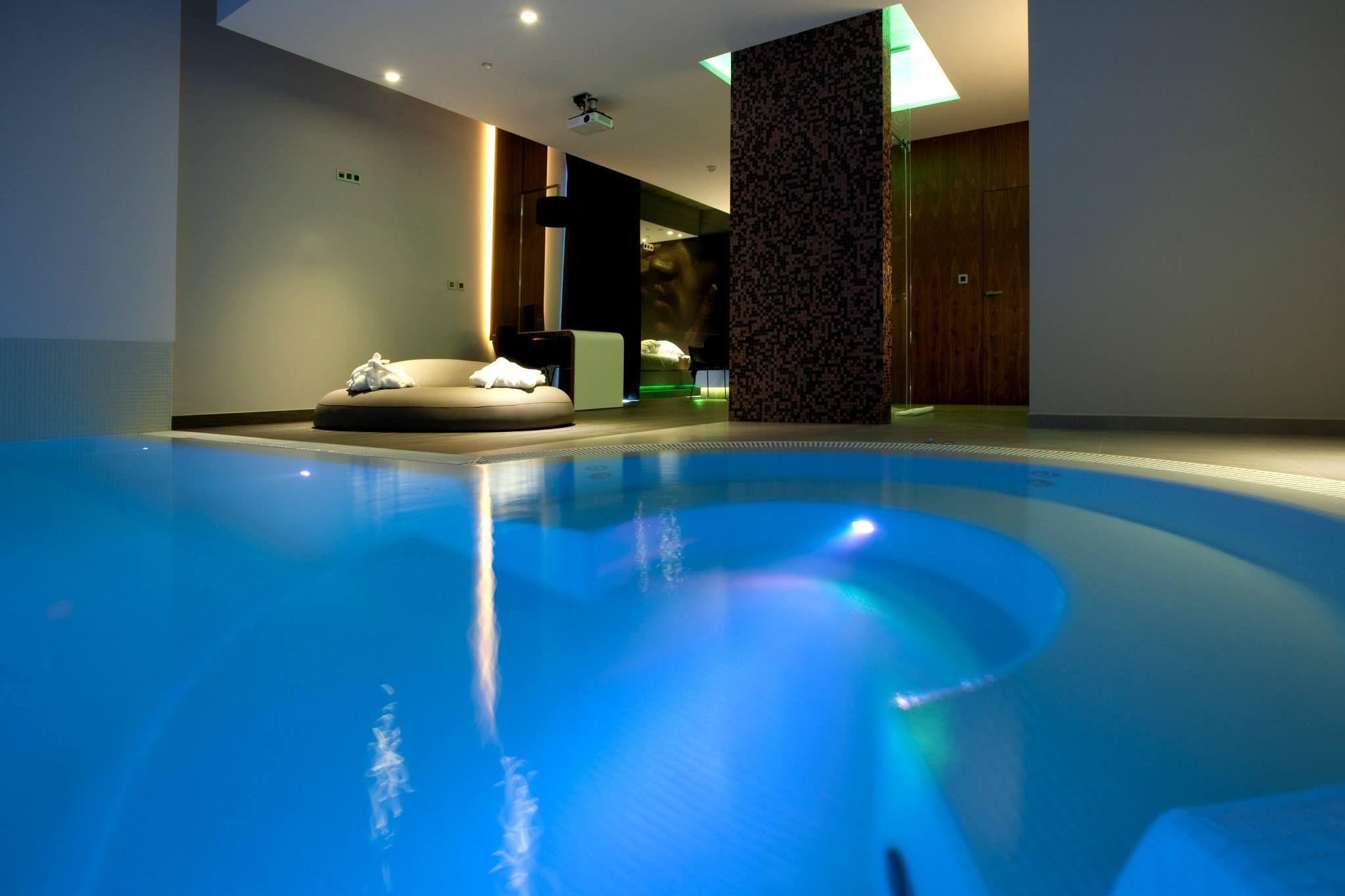 suite piscina