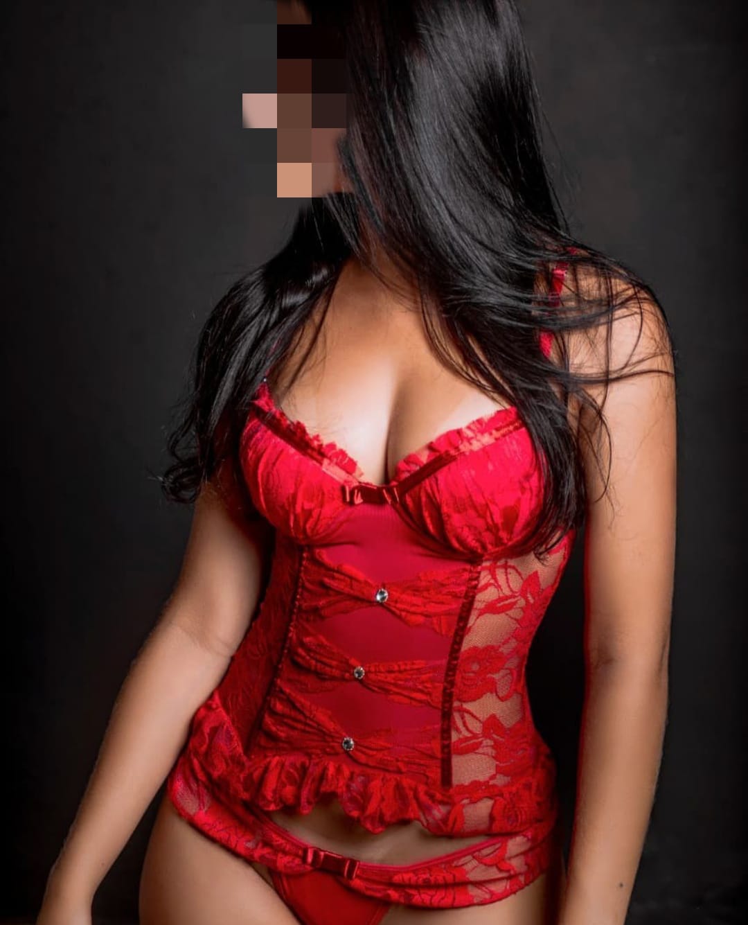 Gabi Massagista Zareen Spa